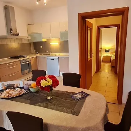 Lu-ka 2 Apartment *